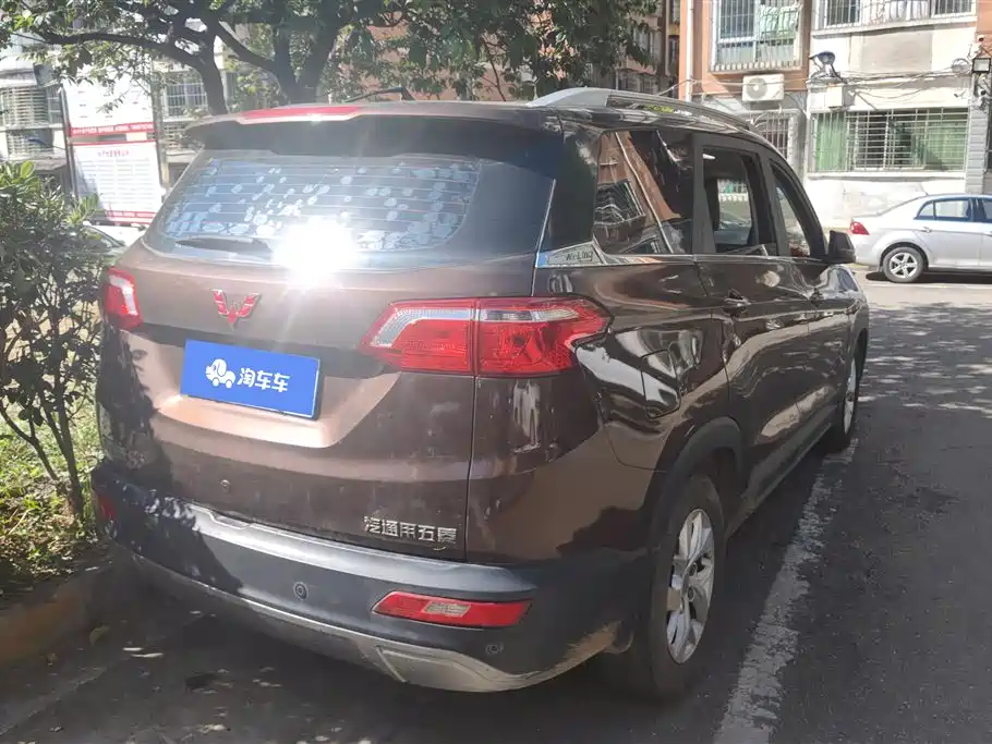 Wuling Hongguang S3 2018 — фото 3