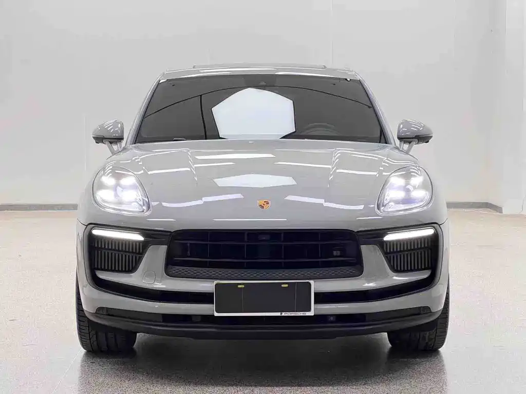 Porsche Macan 2023 — фото 2