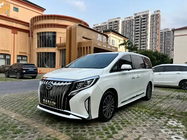 GAC Trumpchi M8 2021