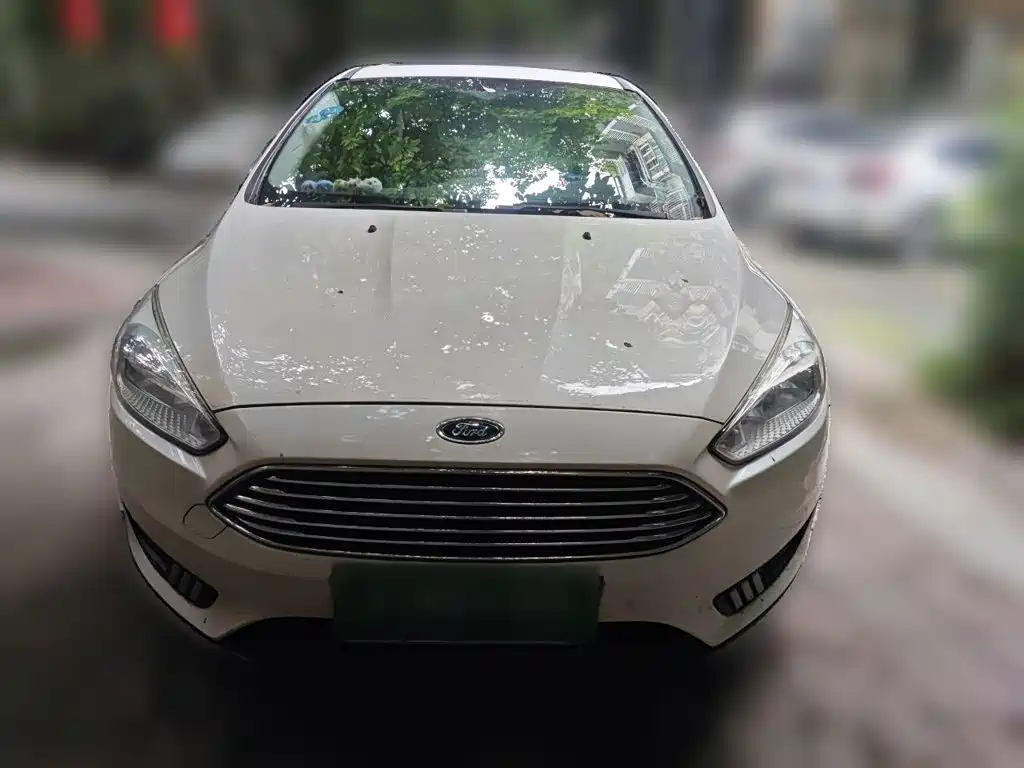 Ford Focus 2015 — фото 2