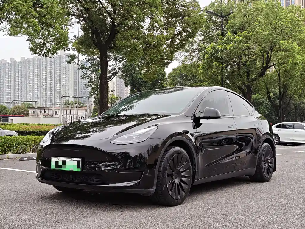 Tesla Model Y 2022 — фото 1