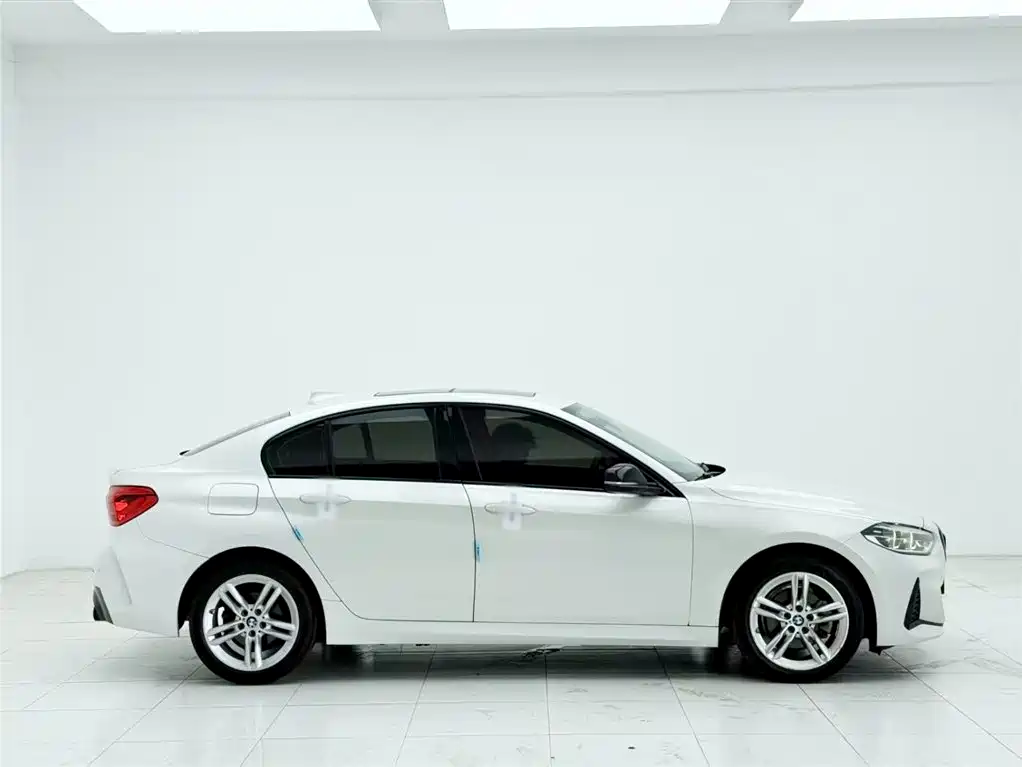 BMW 1 Series 2022
