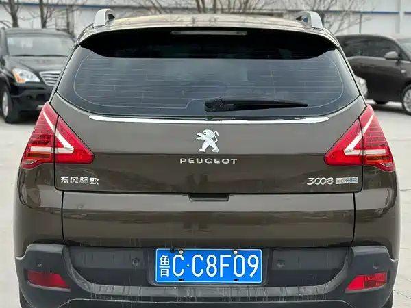 Peugeot 3008 2015