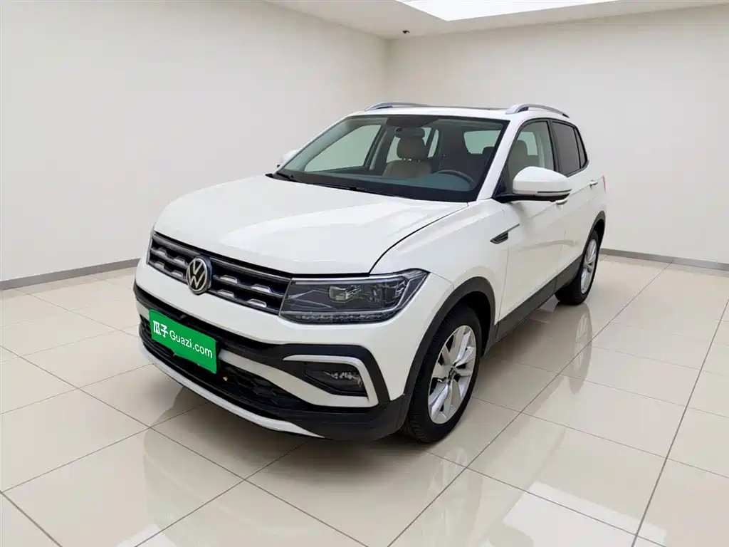 Volkswagen T-Cross 2021 — фото 1