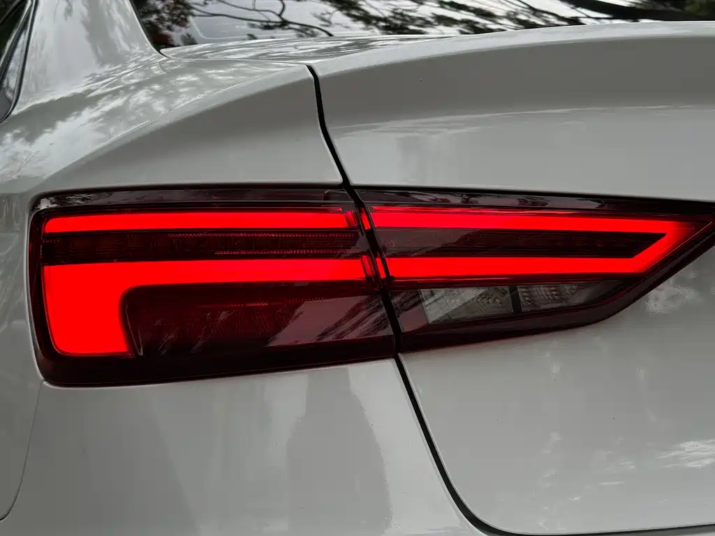Audi A3 2017 — фото 36