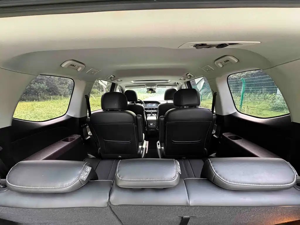 GAC Trumpchi M6 2021 — фото 11
