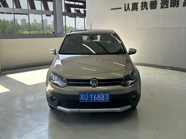 Volkswagen Polo 2014