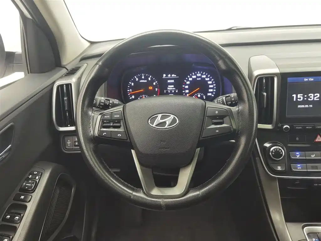Hyundai ix35 2018 — фото 11