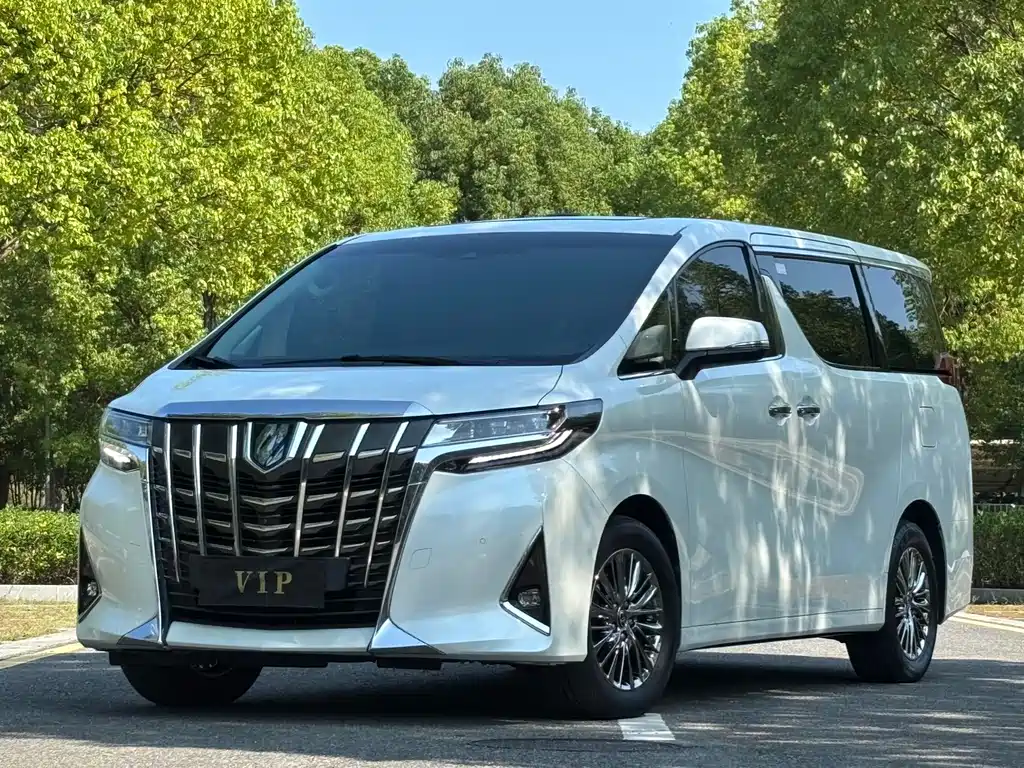 Toyota Alphard 2019 — фото 1
