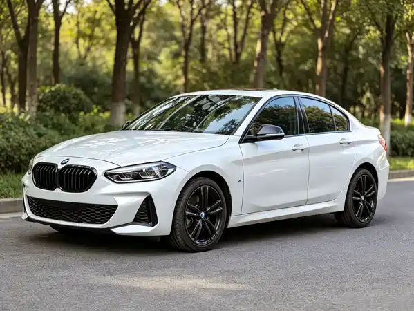 BMW 1 Series 2023