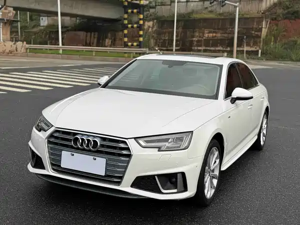 Audi A4L 2019