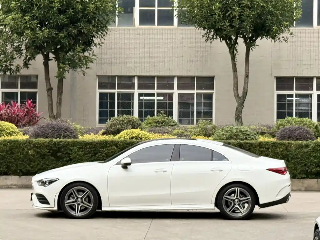 Mercedes-Benz CLA 2023 — фото 3