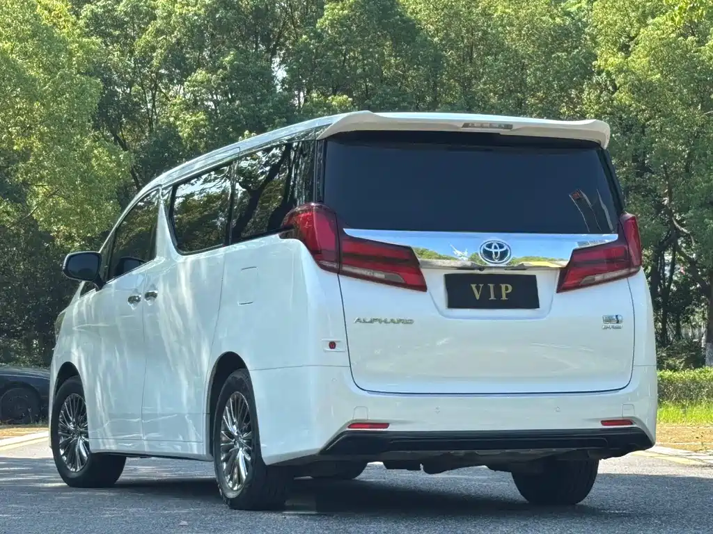 Toyota Alphard 2019 — фото 4