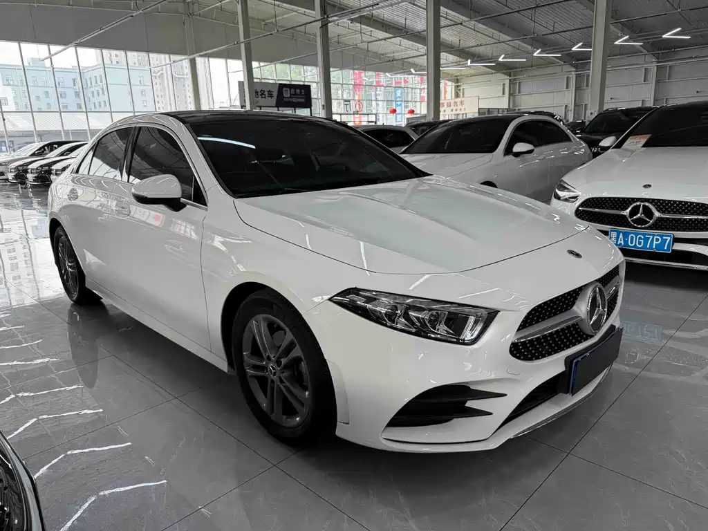 Mercedes-Benz A-Class 2023