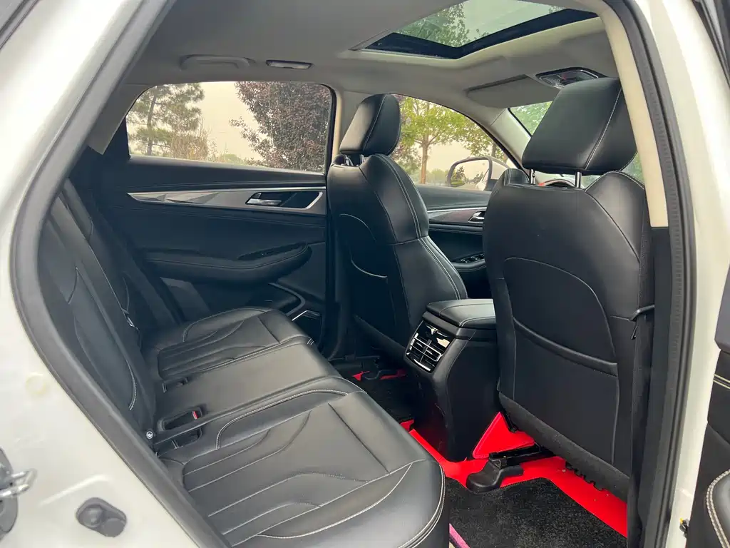 Changan CS85 COUPE 2019 — фото 12