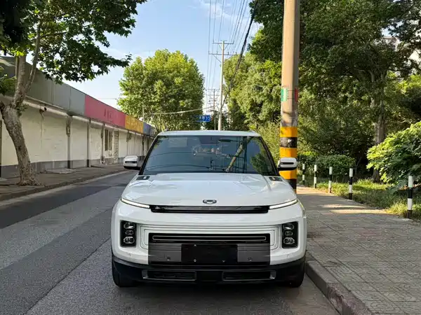 Geely ICON 2020