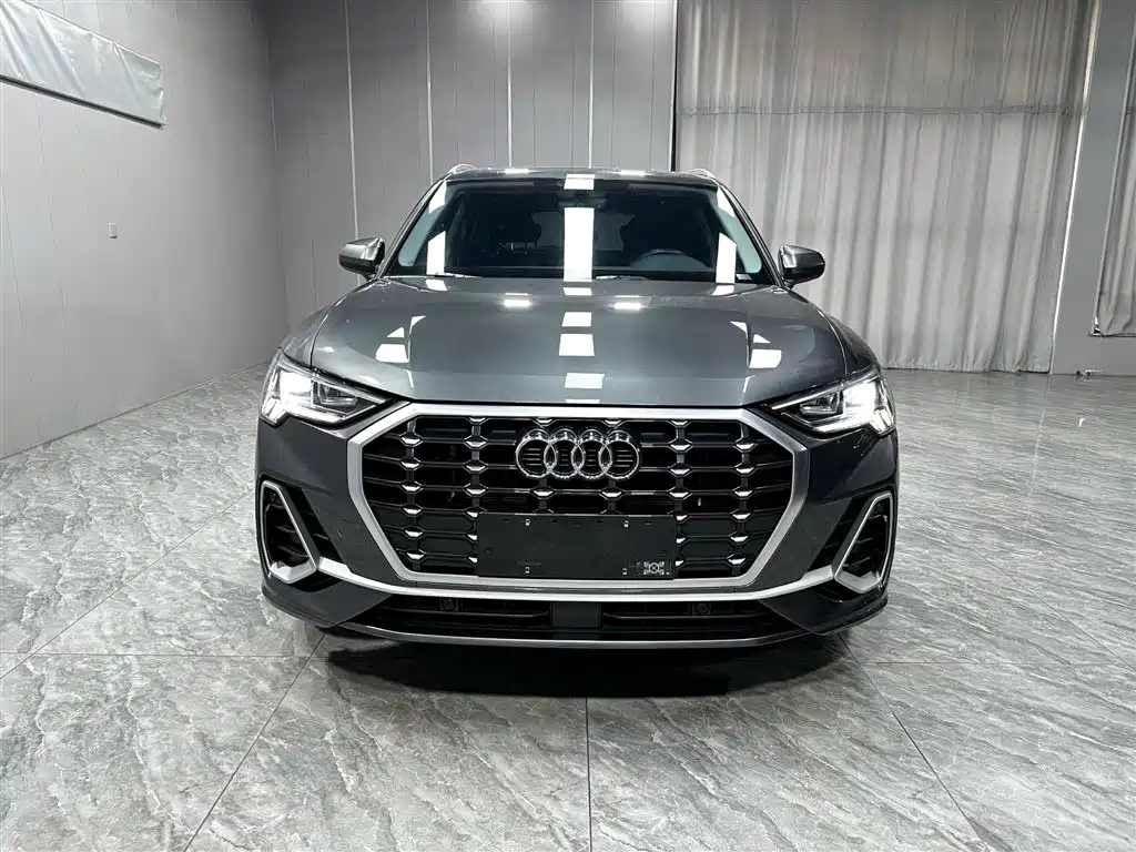 Audi Q3 2023 — фото 2
