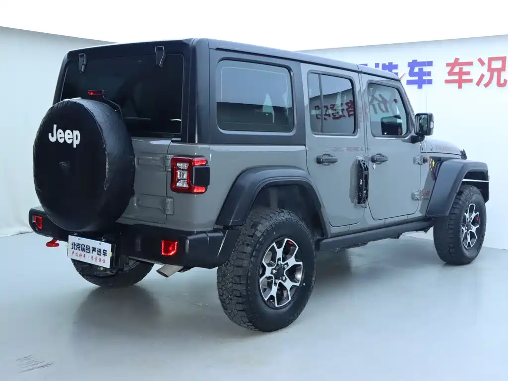 Jeep Wrangler 2023 — фото 26
