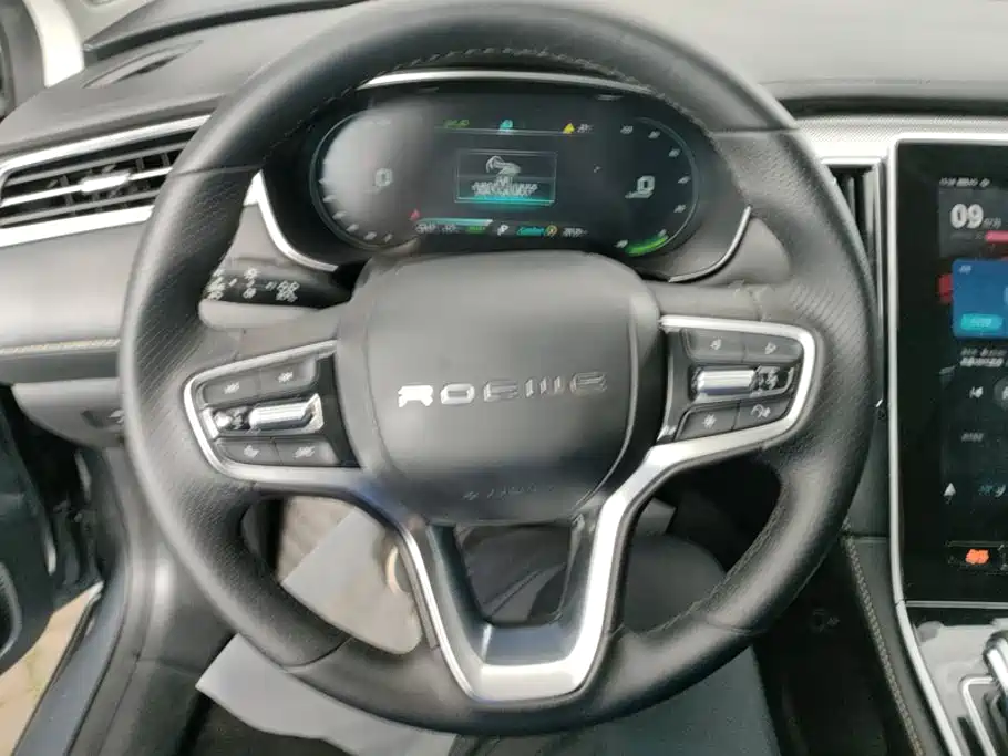 Roewe MAX 2022 — фото 15