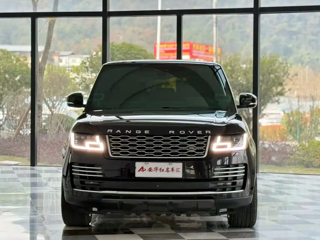 Land Rover Range Rover 2018 — фото 2