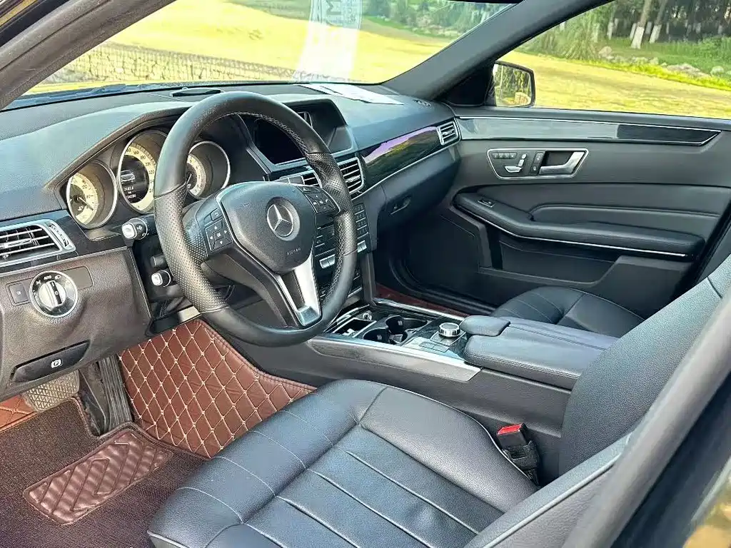 Mercedes-Benz E-Class 2016