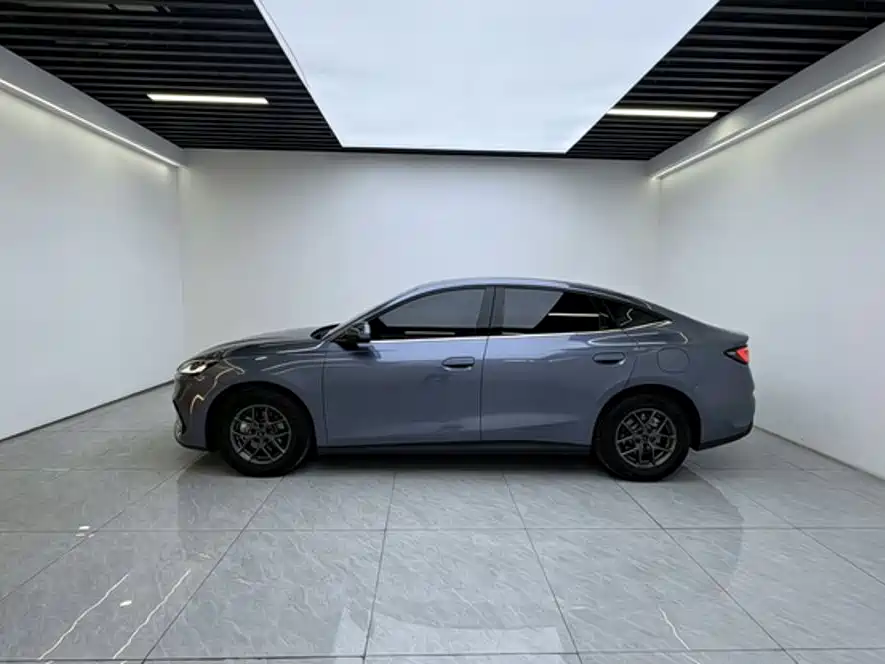 BYD Seal 06 2025 — фото 11