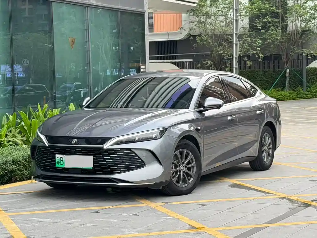 BYD Qin L 2025 — фото 1
