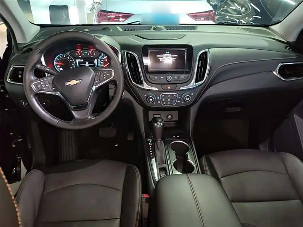 Chevrolet Equinox 2017 — фото 10