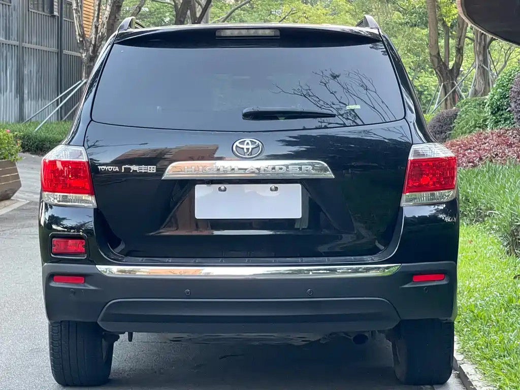 Toyota Highlander 2012 — фото 5