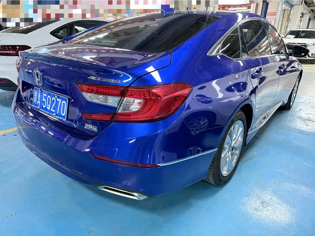 Honda Accord 2019 — фото 19