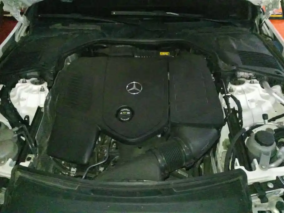 Mercedes-Benz C-Class 2022 — фото 10