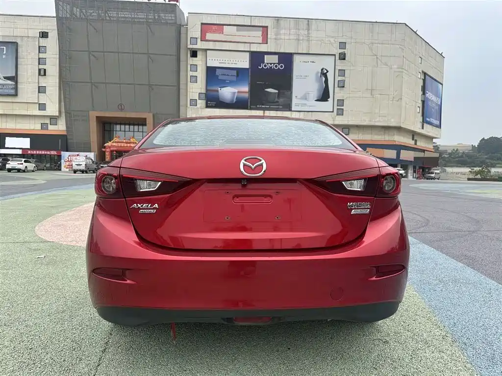 Mazda 3 Axela 2016 — фото 8