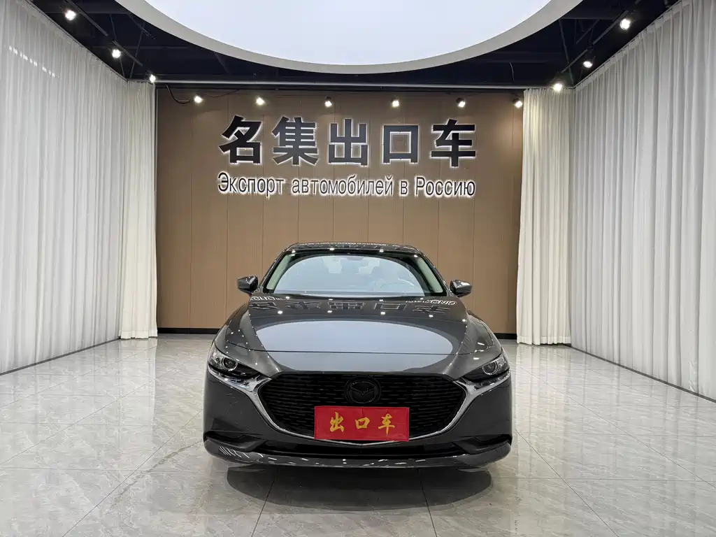 Mazda 3 Axela 2023
