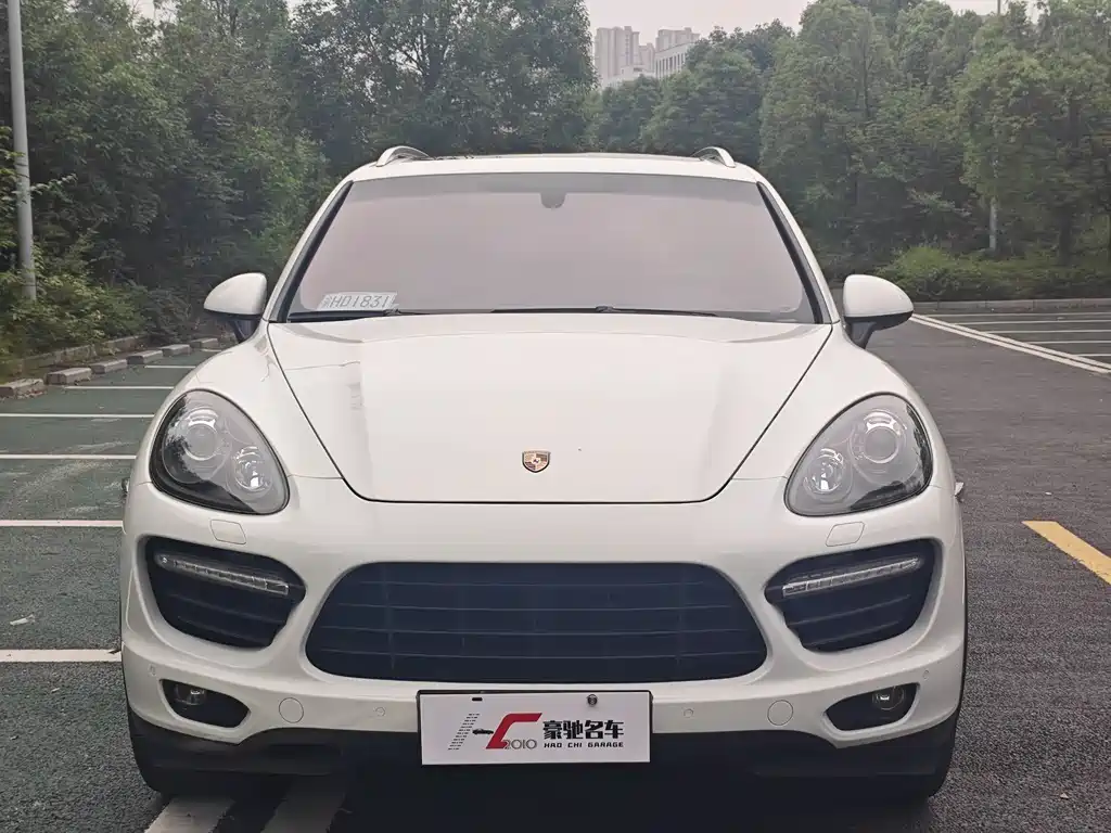 Porsche Cayenne 2014 — фото 2