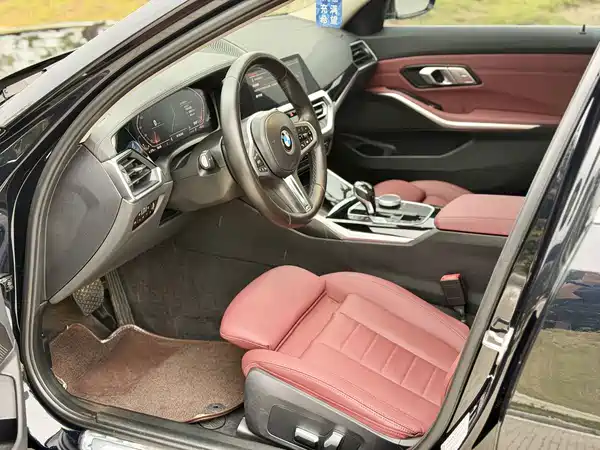 BMW 3 Series 2021