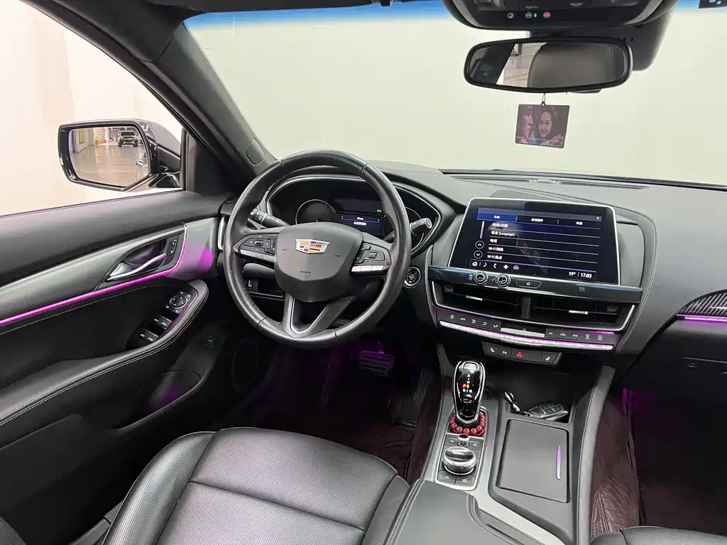 Cadillac CT5 2020 — фото 22