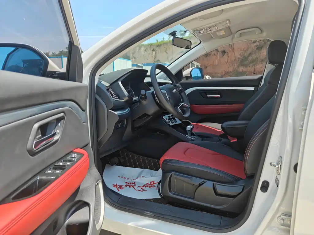 Haval H2s 2017