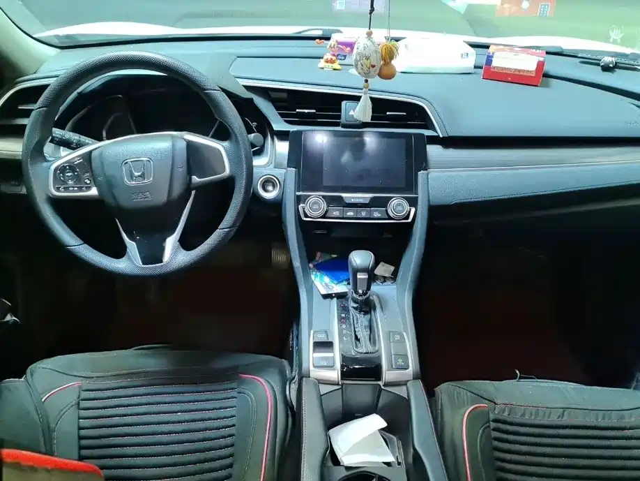 Honda Civic 2020 — фото 14