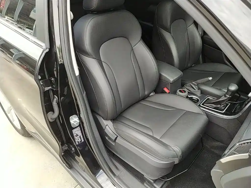 Haval H2 2015 — фото 25