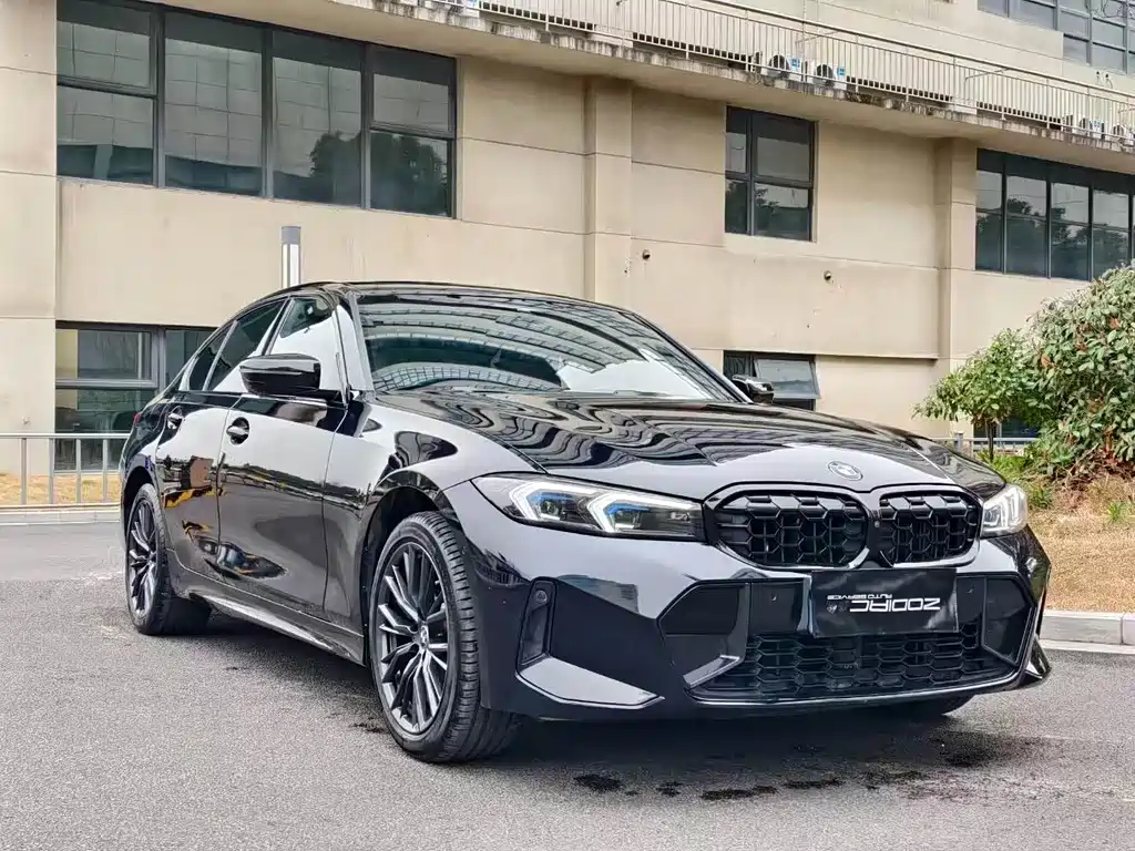 BMW 3 Series 2023