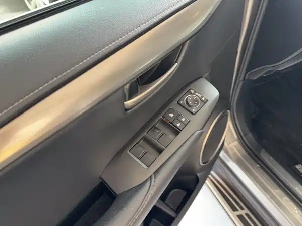 Lexus NX 2015