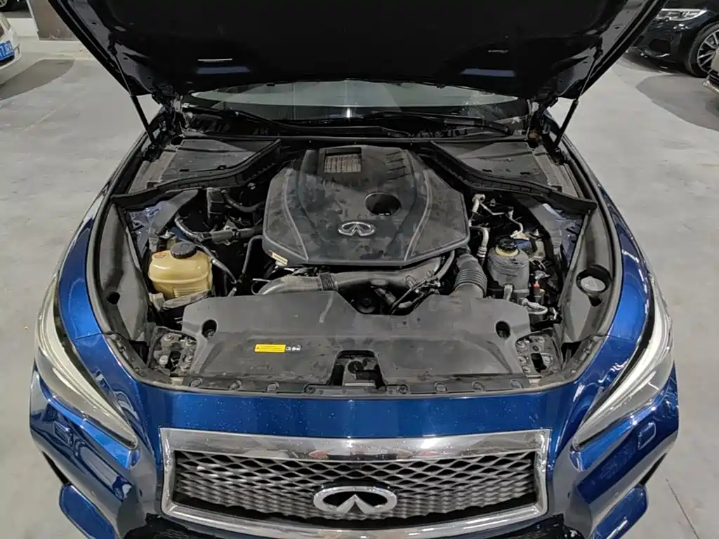 Infiniti Q50L 2016 — фото 20