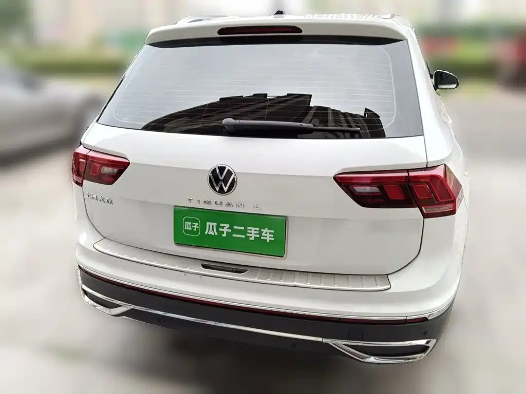 Volkswagen Tiguan L 2023