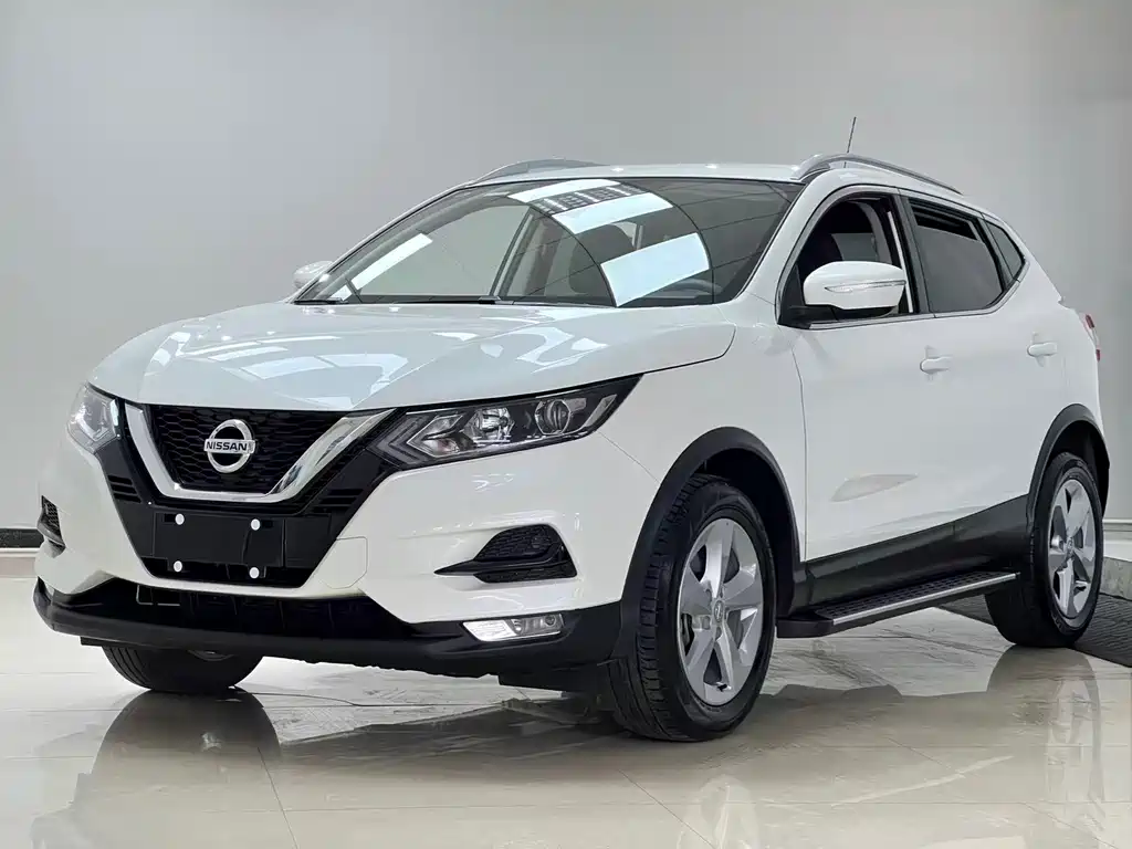 Nissan Qashqai 2022 — фото 1
