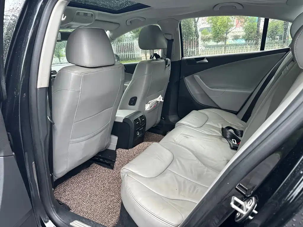 Volkswagen Magotan 2011