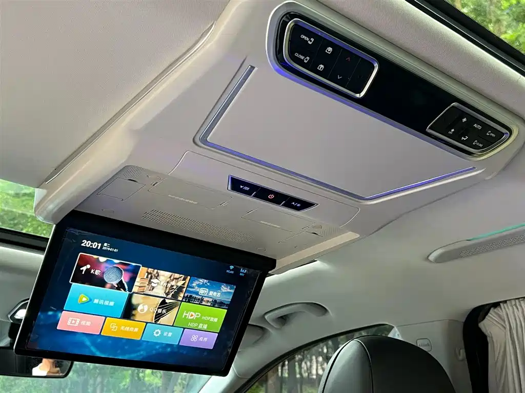 GAC Motor Trumpchi M8 2023 — фото 19