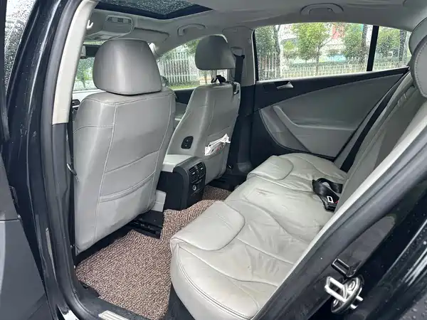 Volkswagen Magotan 2011