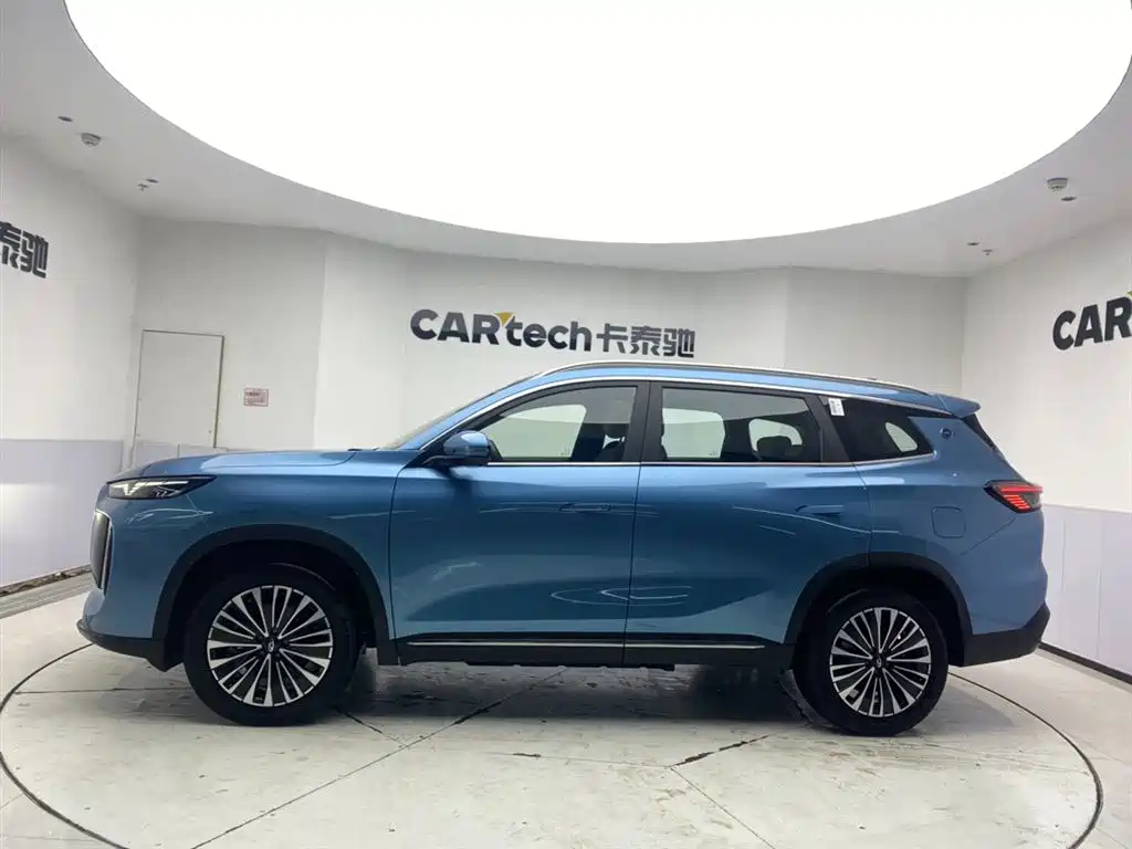 Chery Tiggo 8 PLUS C-DM 2025 — фото 4