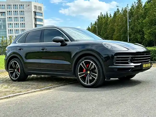 Porsche Cayenne 2020