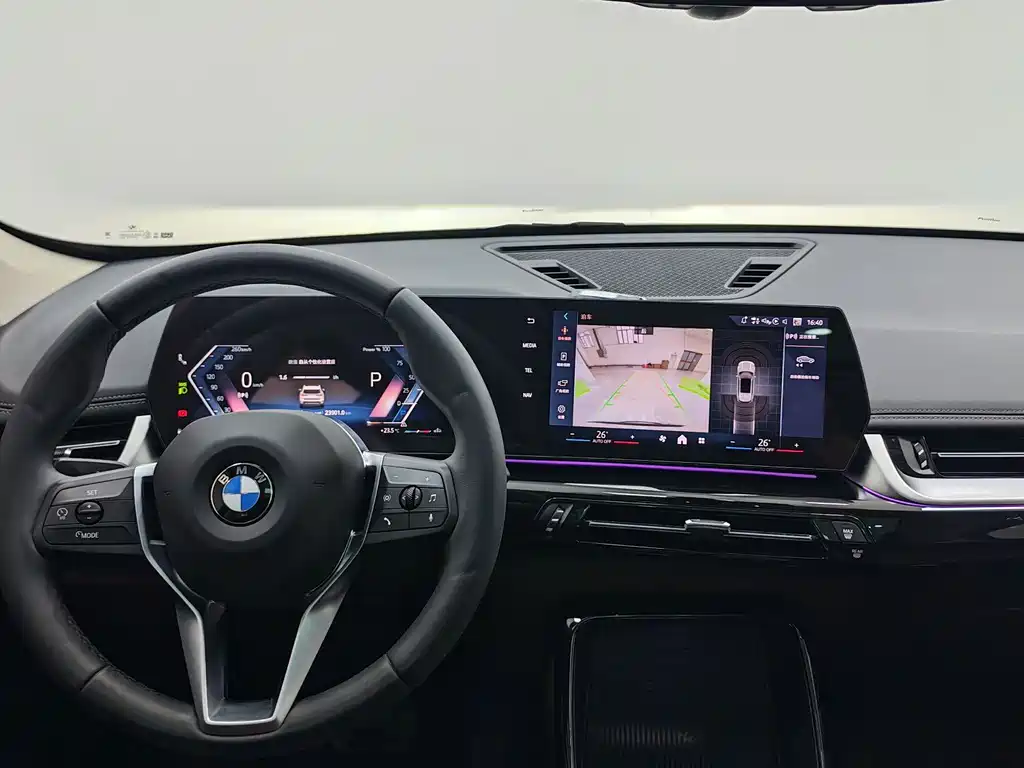 BMW X1 2024 — фото 11